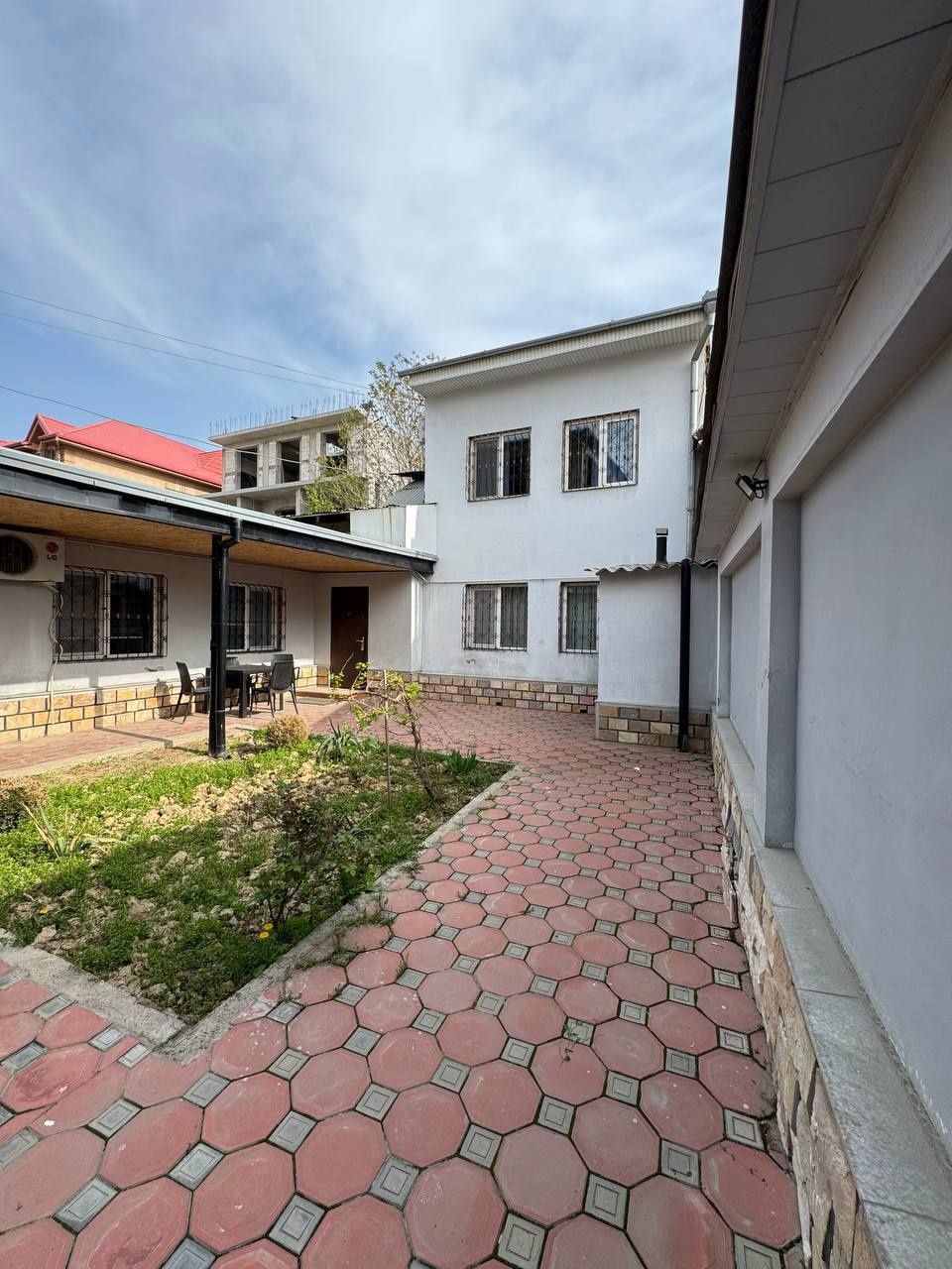 Продается дом на Катта Мирабад