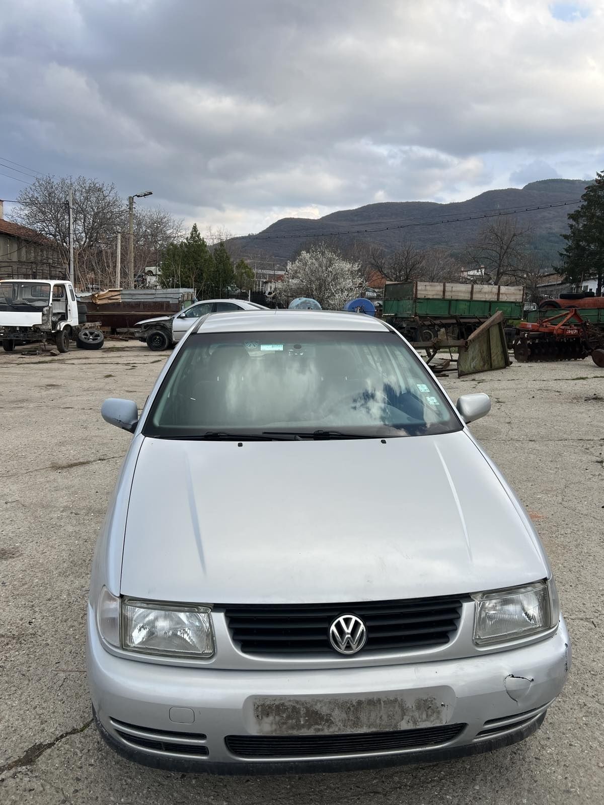 VW Polo 1.4 НА ЧАСТИ