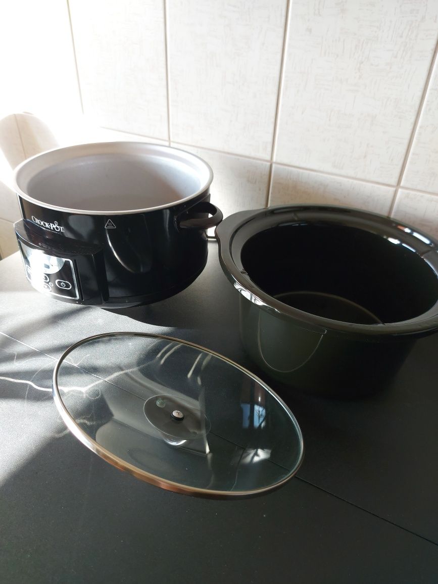 Slow cooker Crock Pot digital 4.7L (gatit, bucatarie, culinar, retete)