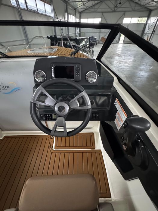 QuickSilver Activ 605 Cruiser