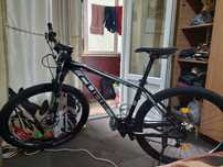 Bicicleta cube pe 29