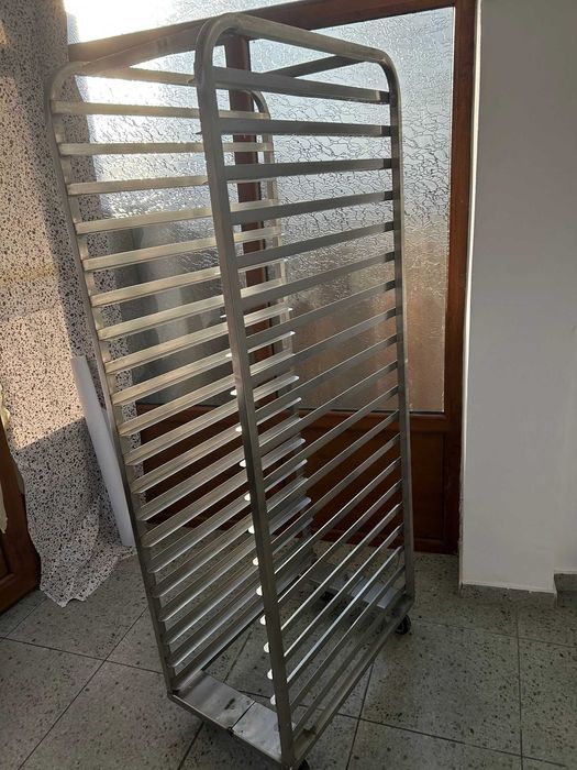 Rastel Patiserie 20 tavi