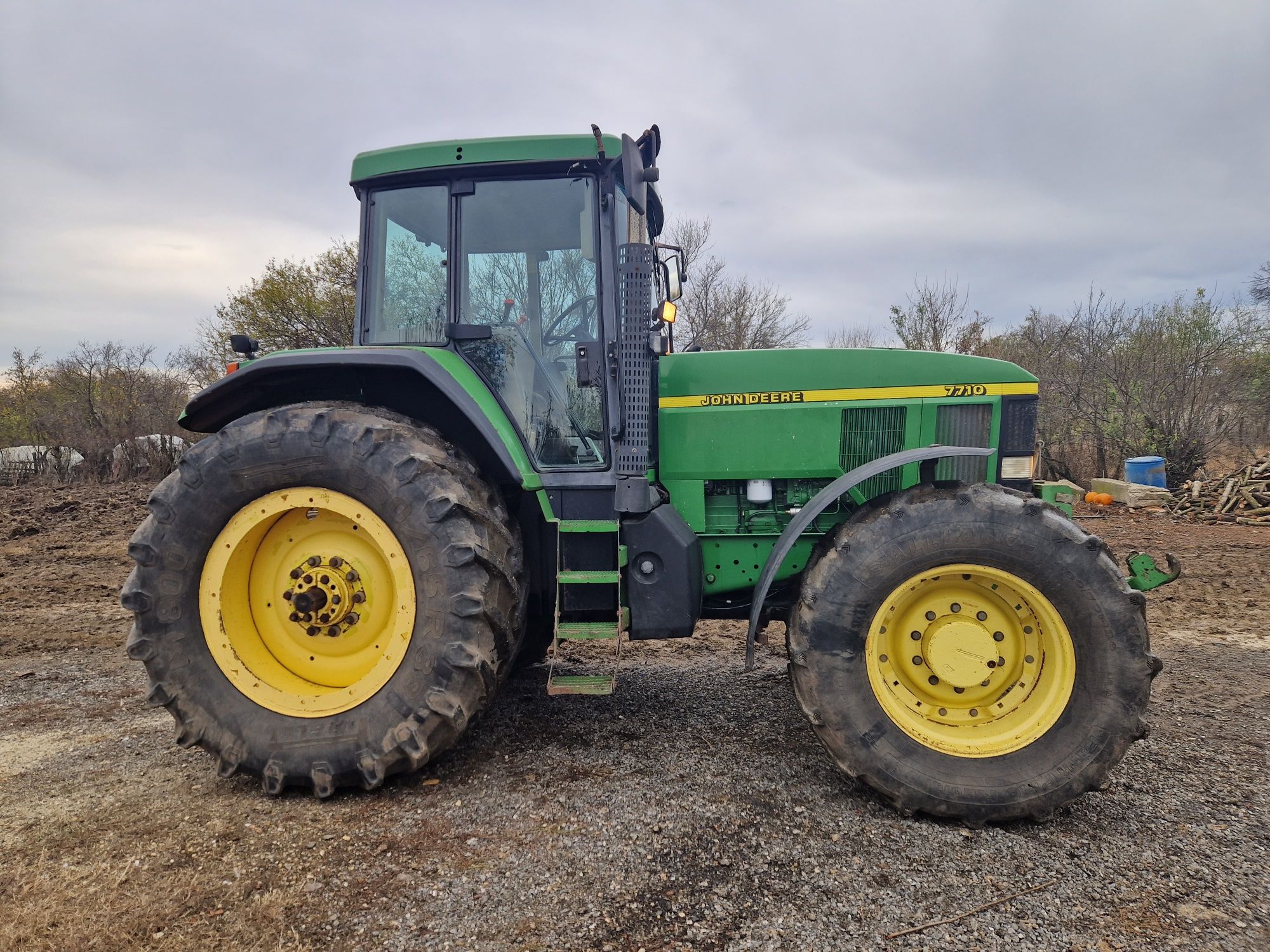 Tractor Jonh deere 7710