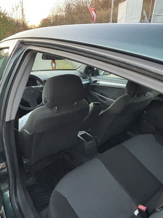 Astra H 1.8 hatchback