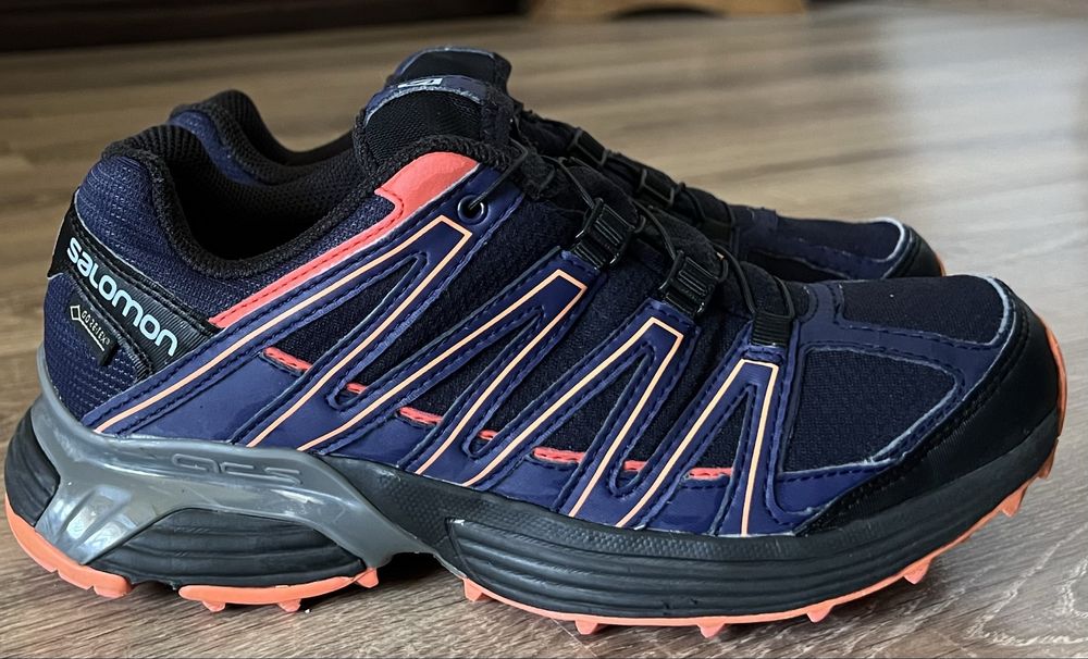 Salomon XT Asama GTX..marime 38