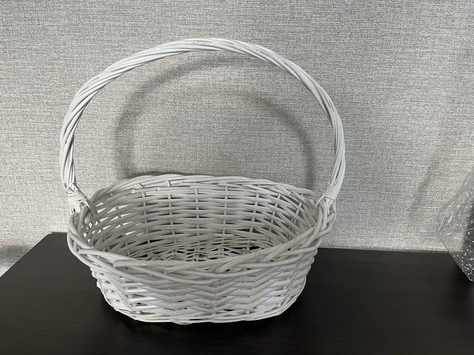 Продам корзину для подарков