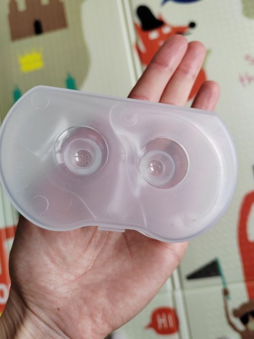 Mameloane silicon, noi, nefolosite