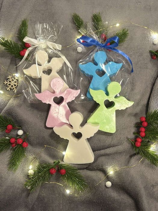 Бюджетни коледни подаръци