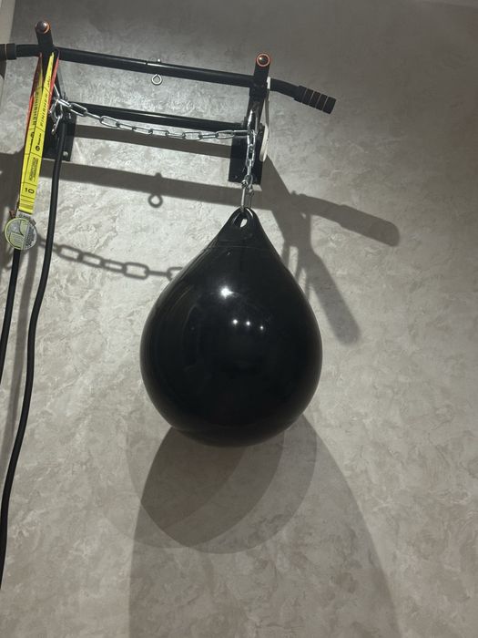 Груша боксерская водоналивная