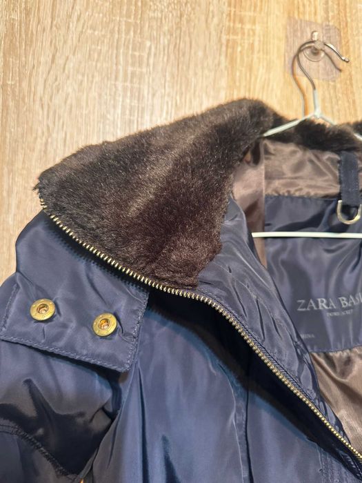 Geacă ZARA cu glugă detașabilă și cordon