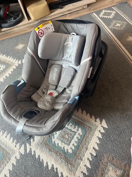 Scoica Cybex Aton 5 + baza