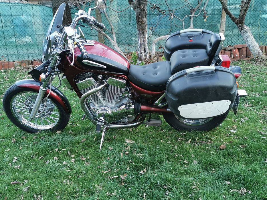 Suzuki intruder vs1400