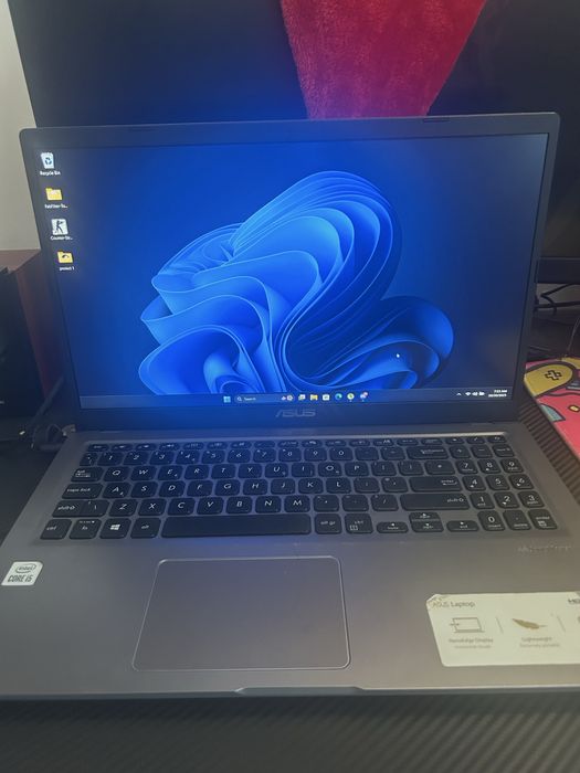 Laptop ASUS i5-1035G1 - 8 GB RAM - 500 GB MEMOTIE SSD