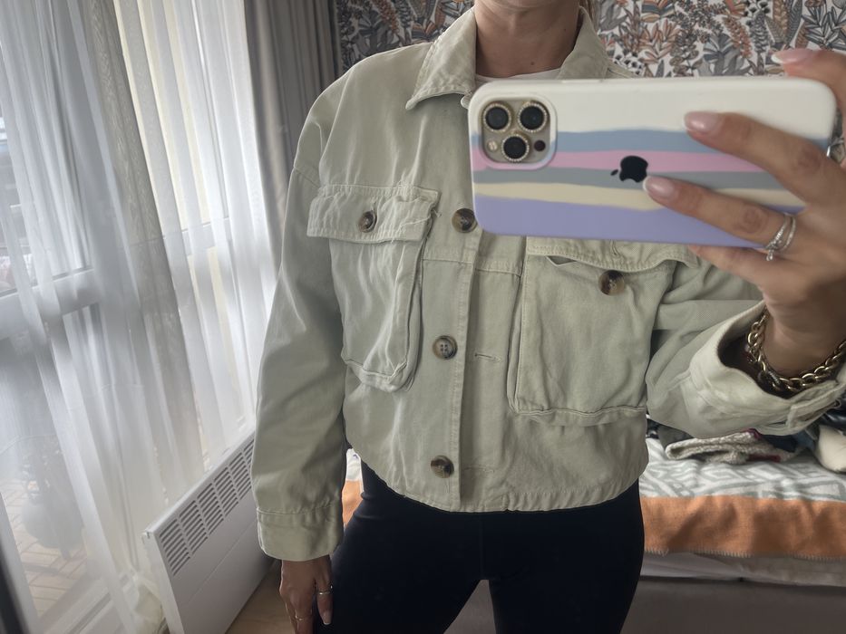 Дънково яке в пастелни зелен цвят