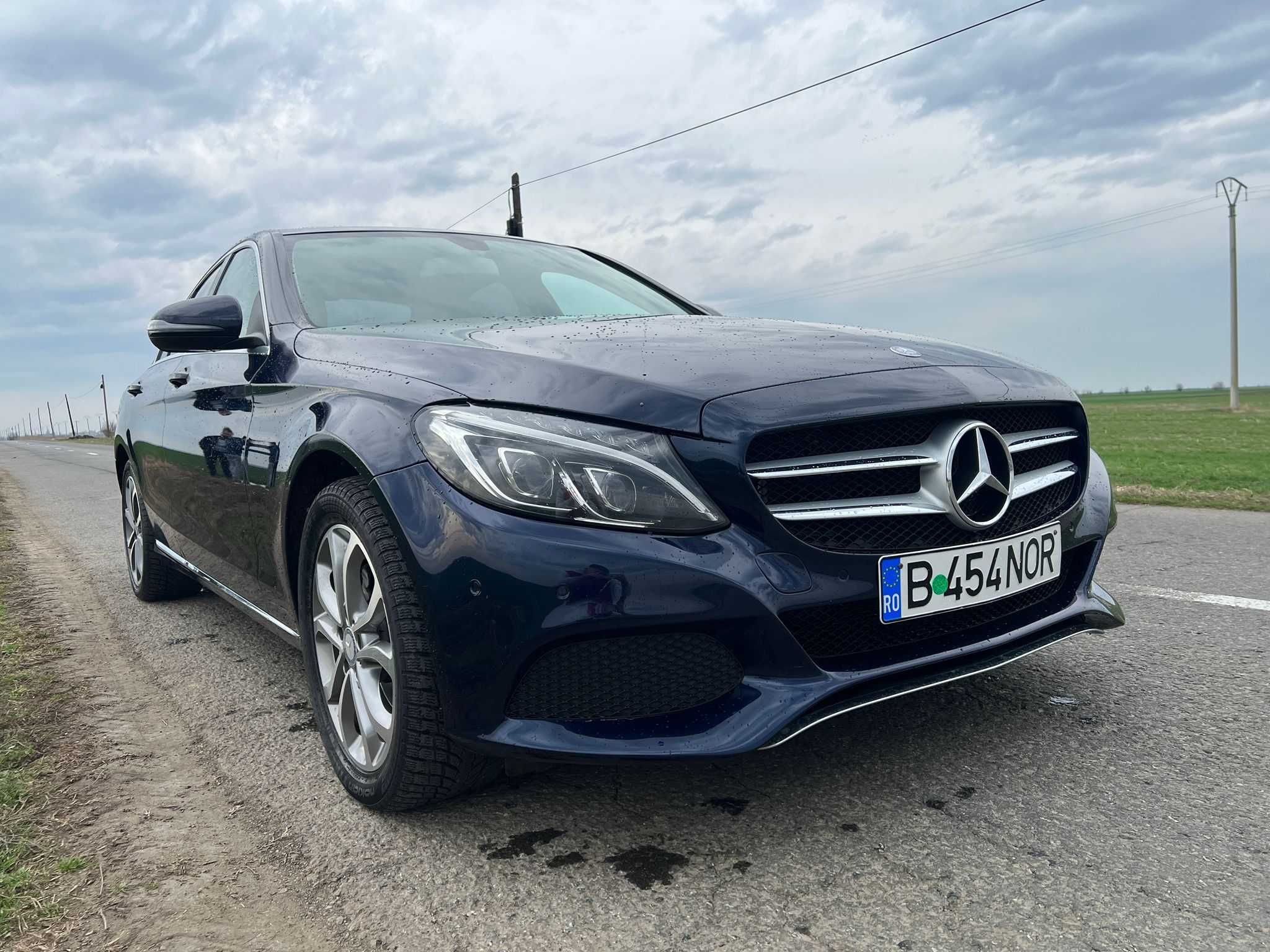 Mercedes C-class 220 2.2 Diesel ACCEPT SI PLATA CRYPTO.