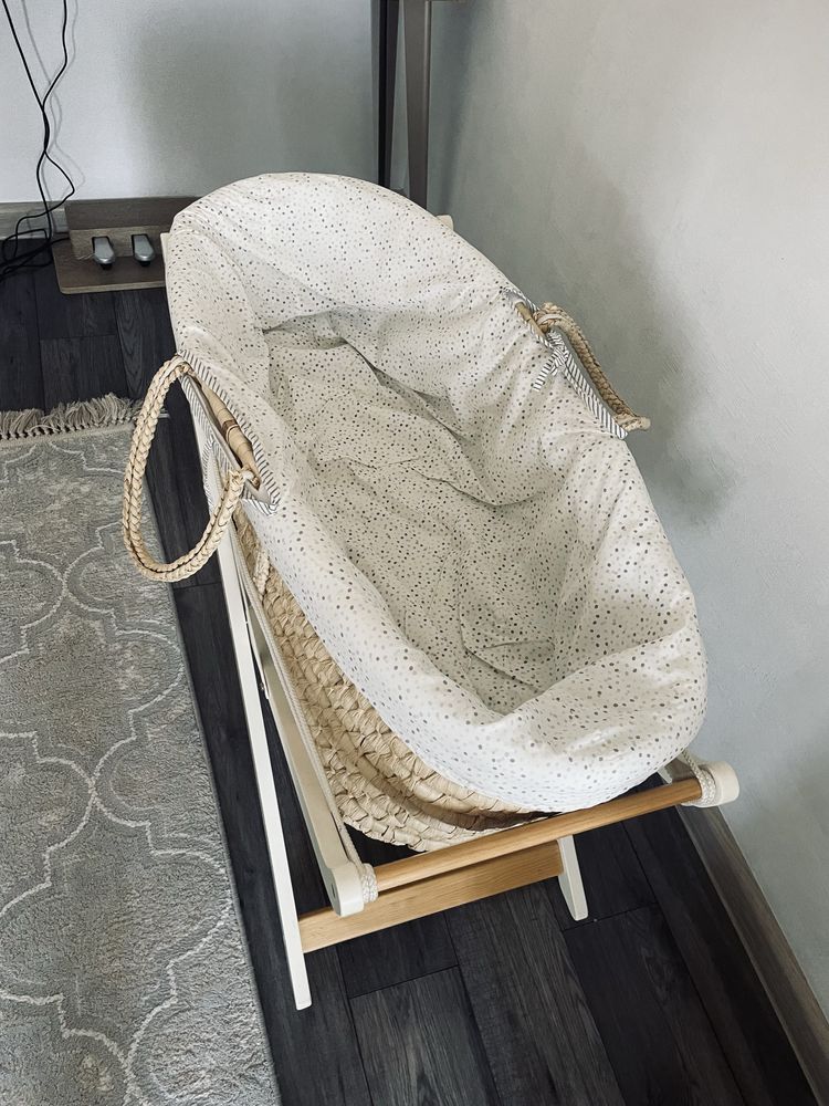 Продам детскую кроватку