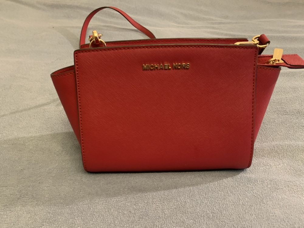 Geanta Michael kors Selma rosu