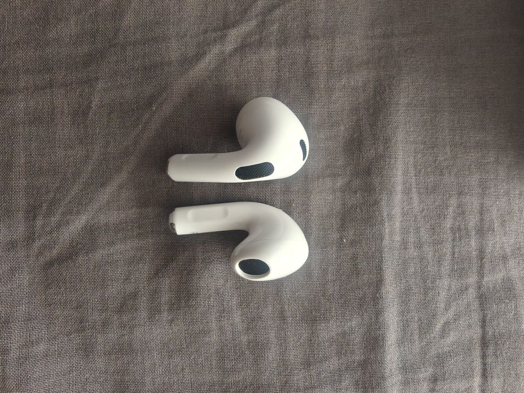 Apple Airpods 3-то поколение