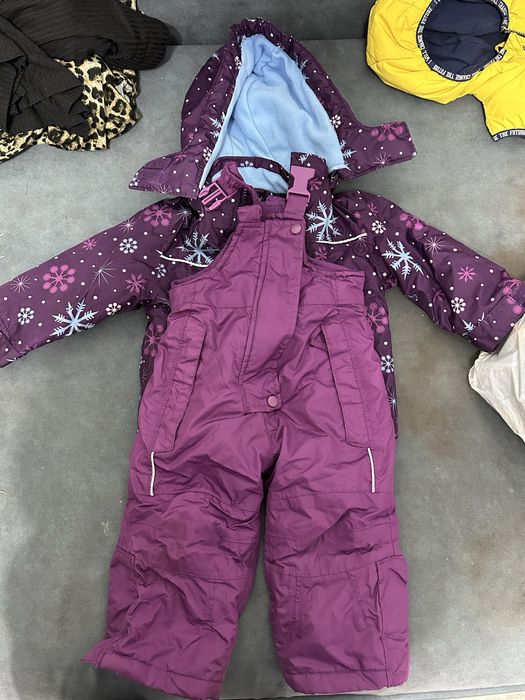 Продам детские вещи, комбинезоны