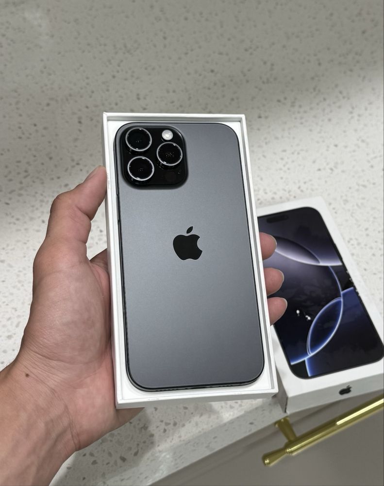 iPhone 16 Pro Max 256gb 1 sim