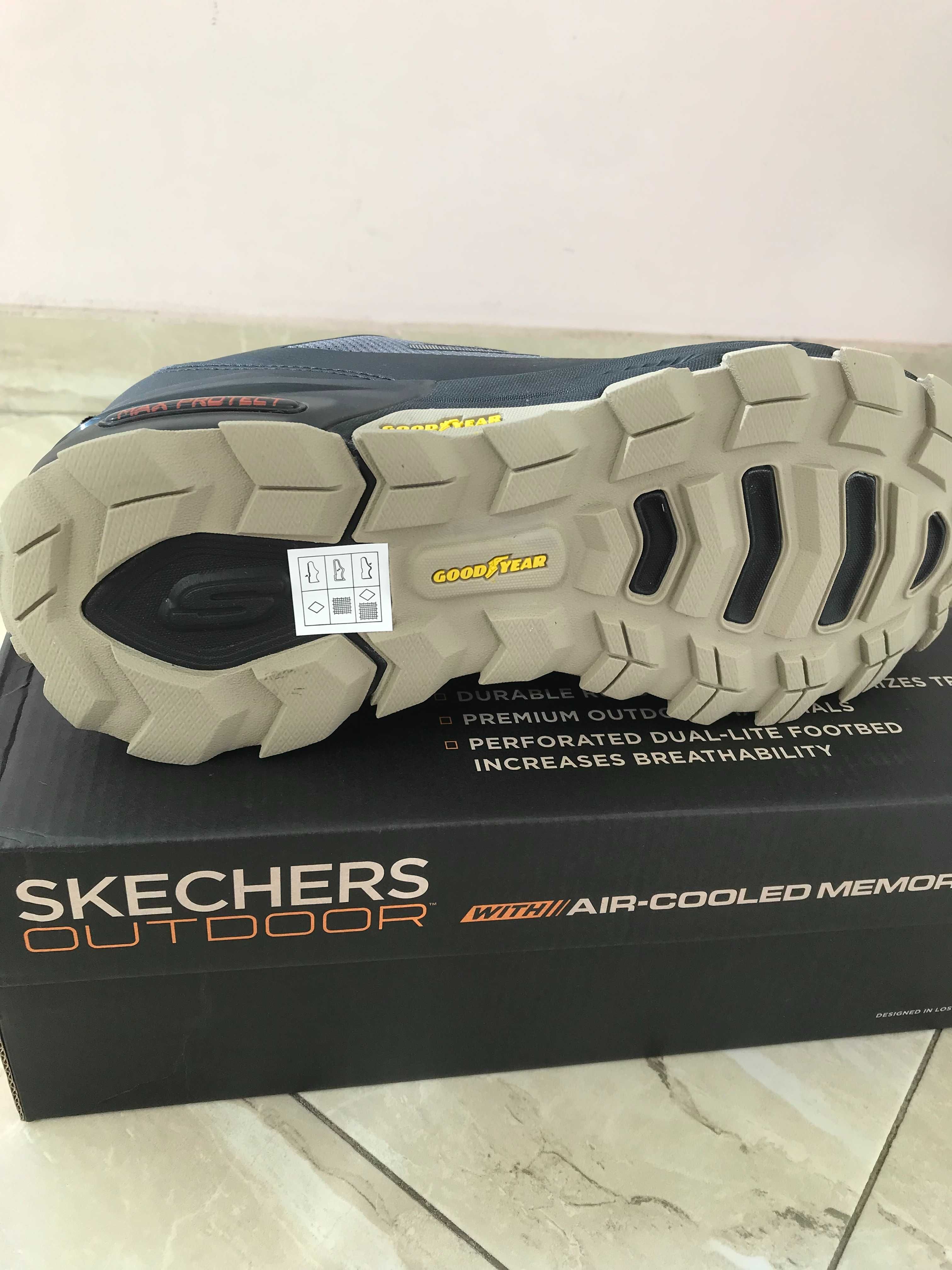 Skechers - Водоустойчиви маратонки 42 номер