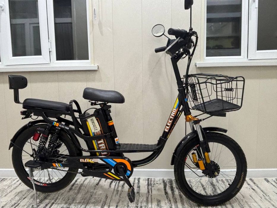 Elektro velosiped sotiladi