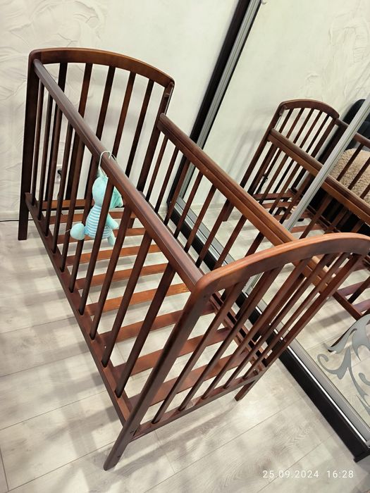 Продам детскую кроватку "Фея"