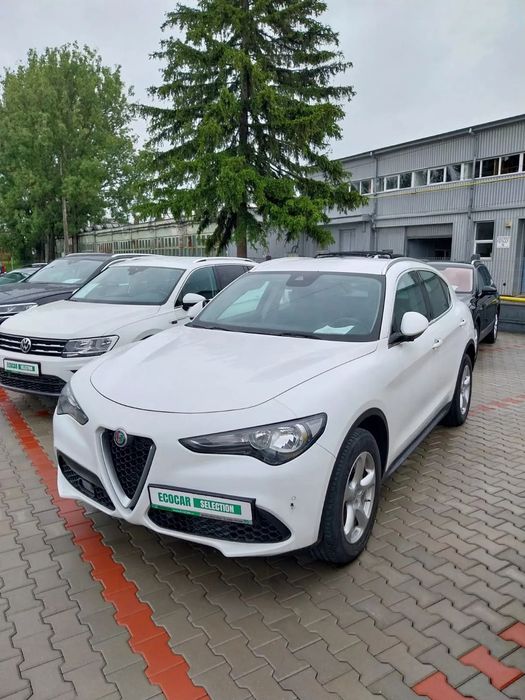Alfa Romeo Stelvio De vanzare Alfa Romeo Stevio Super,2.0 benzina,280 CP,din 2019