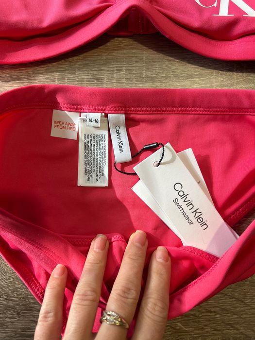 Calvin Klein нови бански  14-16г