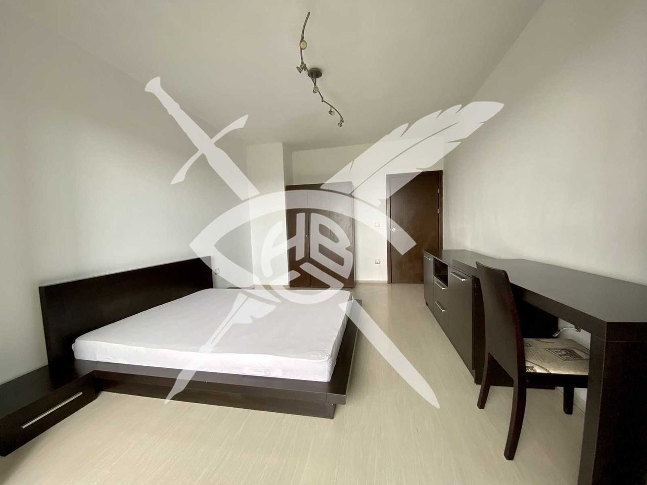 Продава се Двустаен апартамент в Варна, Колхозен пазар - 78 кв.м за 1642 €/кв.м - Снимка #8