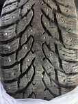 Шины 225/60.R17 nokian 9
