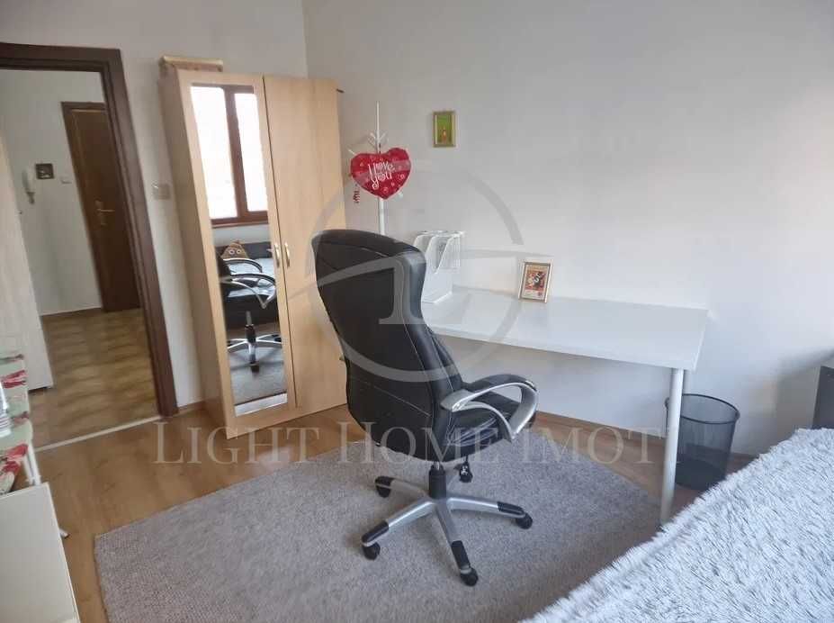 Продава се Тристаен апартамент в Пловдив, Христо Смирненски - 99 кв.м за 1494 €/кв.м - Снимка #8