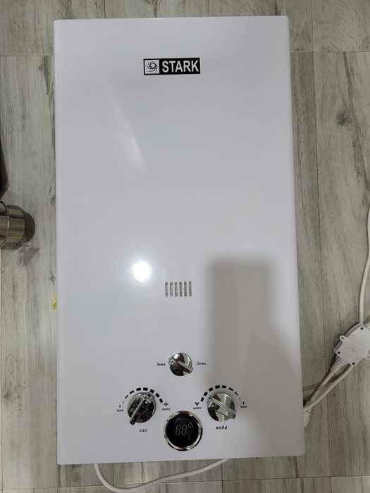 Продам газовый водонагреватель