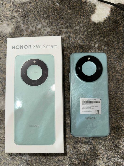 Honor X9C Smart 8/256 гб сотилади ҳолати янги
