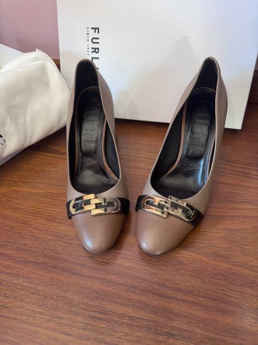 Естествена кожа обувки Furla