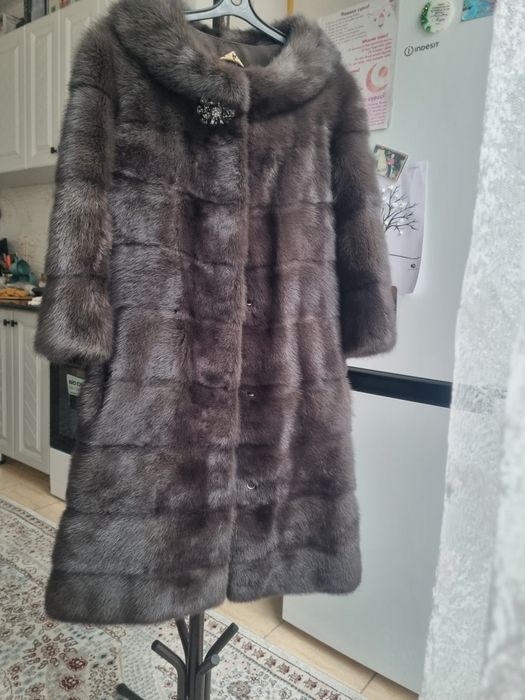 Продам норковую шубу