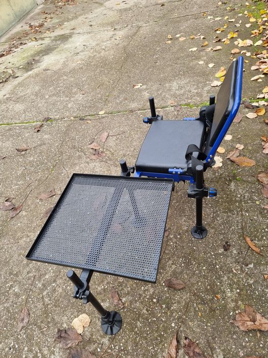 Фидер стол ForMax + маса и Шаранджийска палатка Fox eos man 2 + зимно