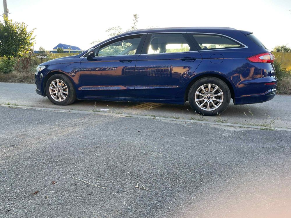 Ford Mondeo Volan Pe dreapta