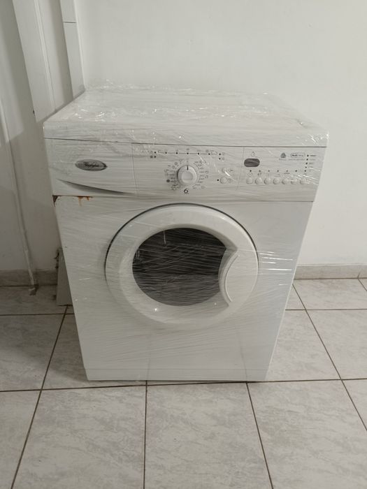 Vand mașina  de spălat  ieftina