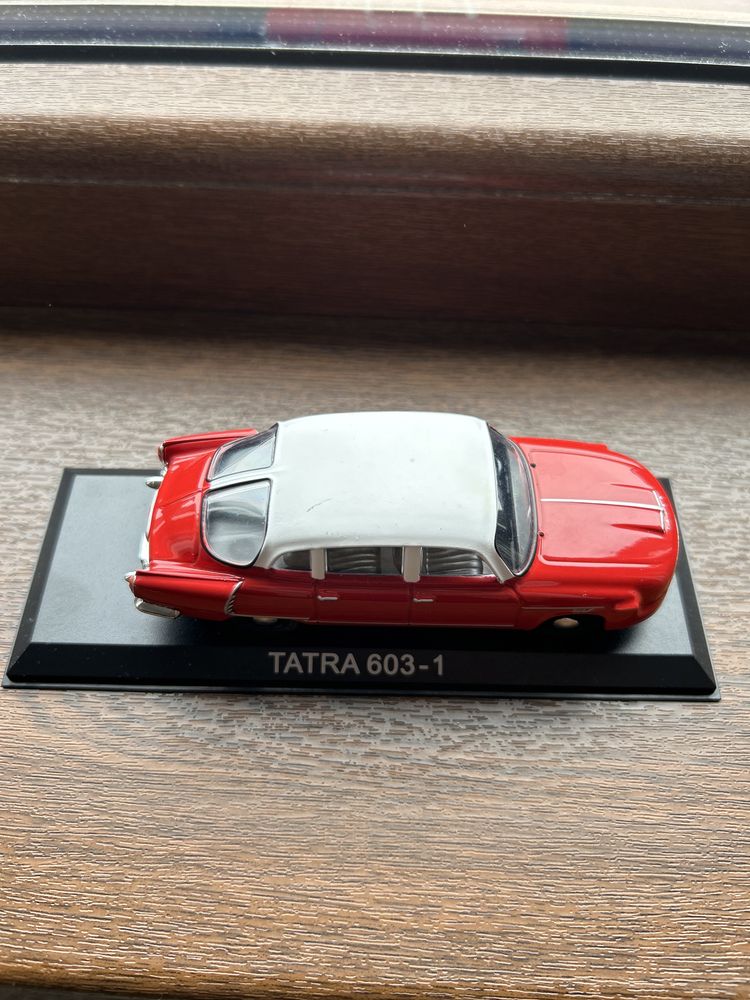 Macheta scala 1/43 Tatra 603-1