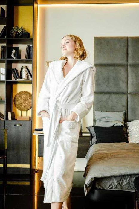 Халатлар сотилади. хар хил рангларда