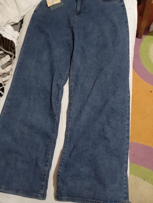 Продам джинсы большого размера 58-60