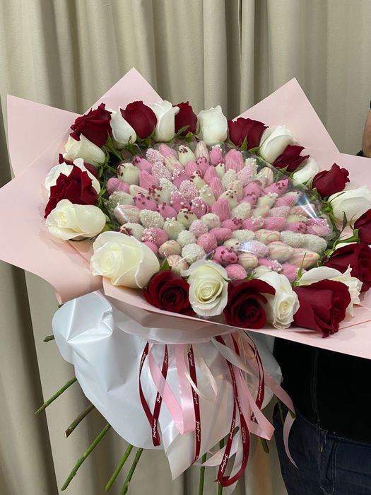 Клубника в шоколаде Алматы