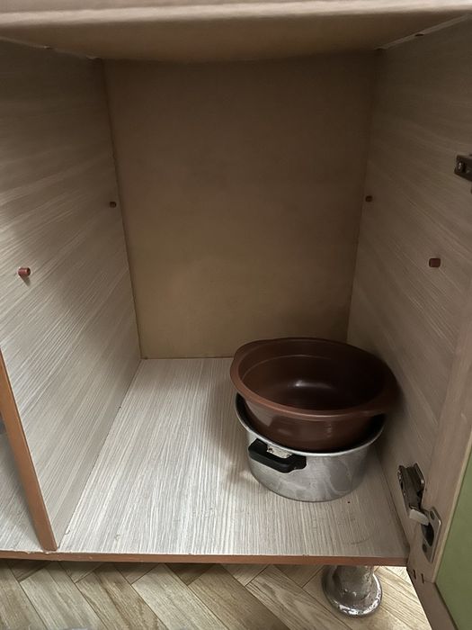 Кухонный шкаф для кухни