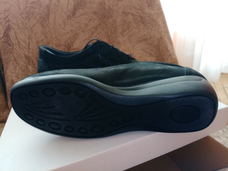 Ортопедични дамски обувки