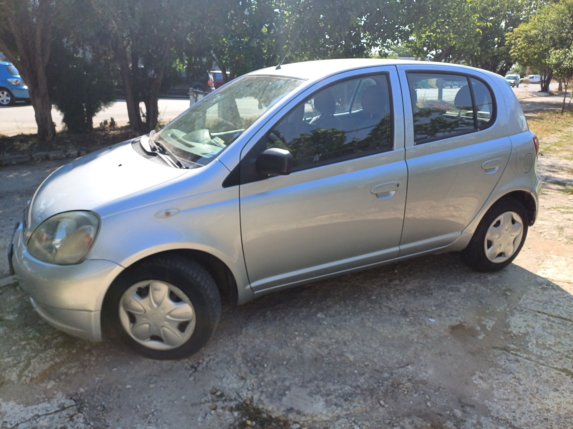 Toyota Yaris 2000