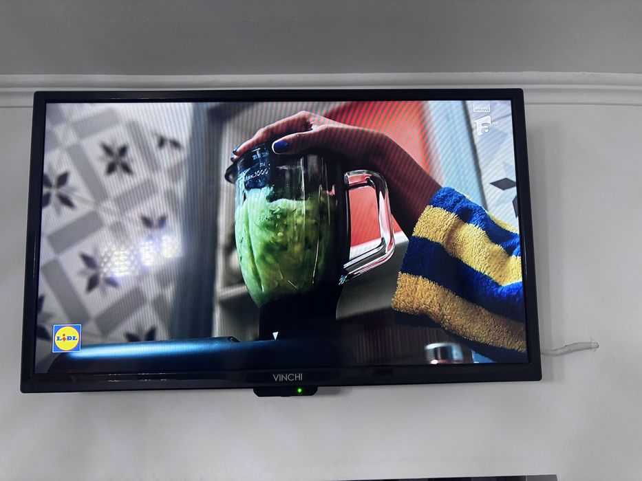 Televizor led 60 cm bucatari