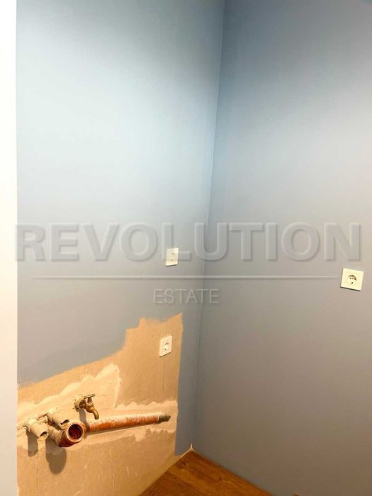 Продава се Едностаен апартамент в София, Захарна фабрика - 42 кв.м за 1900 €/кв.м - Снимка #3