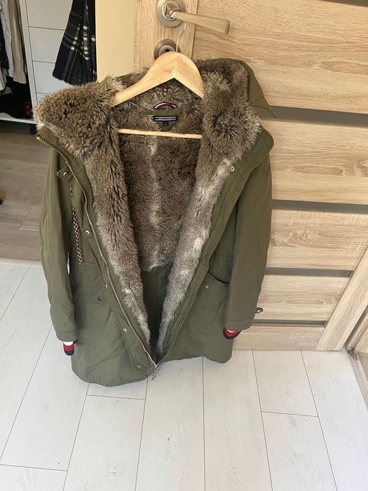 Tommy Hilfiger зимна парка ,яке , размер М