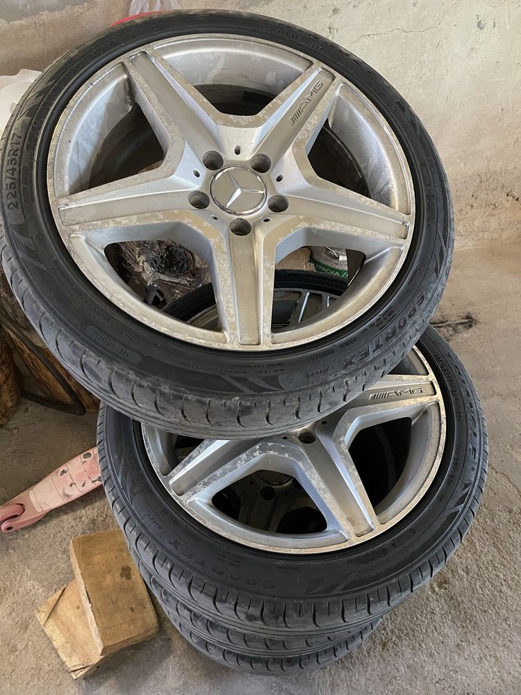 Продам шины 225-45 R17